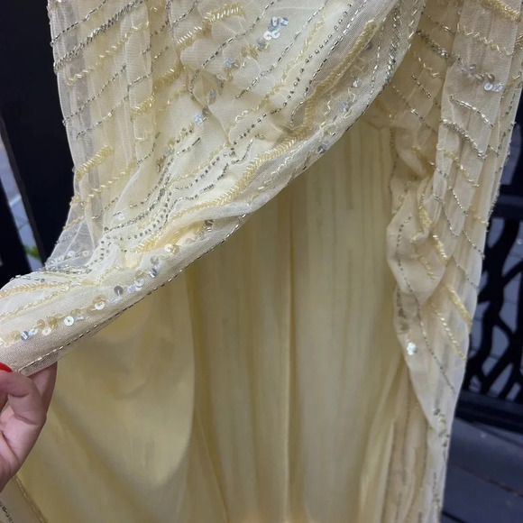 Mac Duggal Yellow Beaded Sequin Gown – Deep V Wrap Slit Formal Prom Dress NWOT - Picture 13 of 16